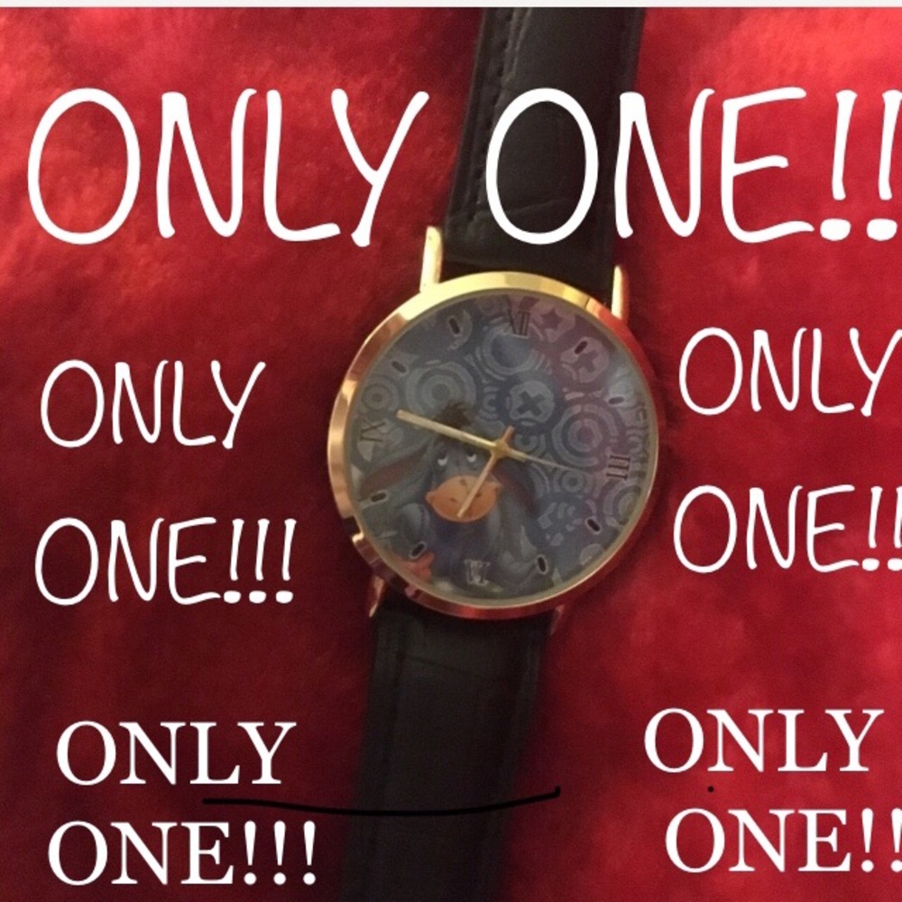 🎁Eyeore large faced watch by “The One”